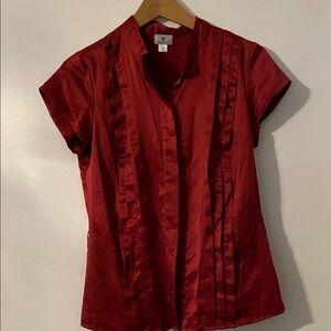 W by Worthington Burgundy Satin looking Pintuck Cap Sleeve Blouse